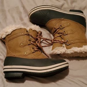 Bearpaw boots